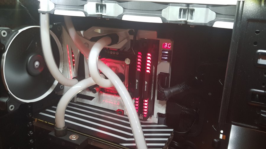 MacPiston - 750D